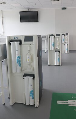 1Y3A3075